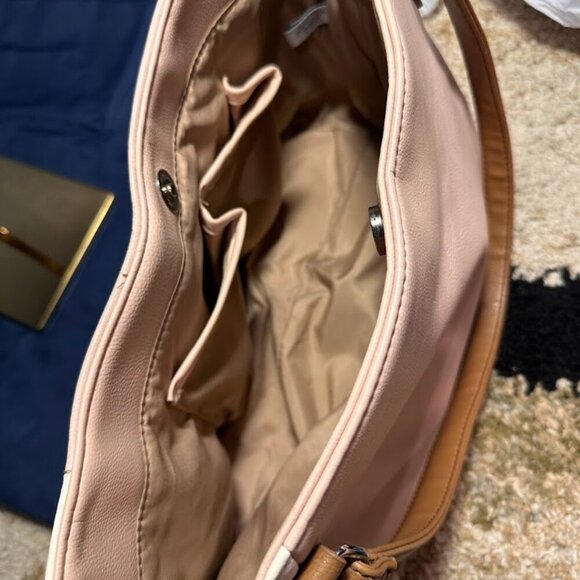 Nine West Peach & White $180 retail Shoulder Bag Handbag EXCELLENT condition - Picture 11 of 16